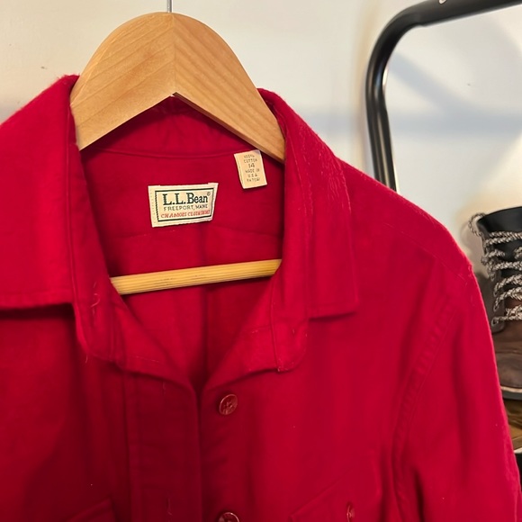Vintage L.L. Bean Candy apple red chamois shacket sz 14 - Picture 2 of 4